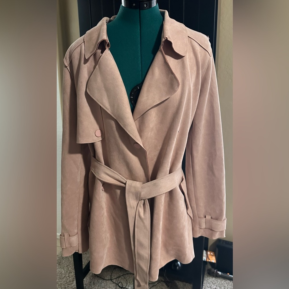 Haute Monde Dusty Pink Faux Suede Belted Trench Coat - Size M - Picture 3 of 11